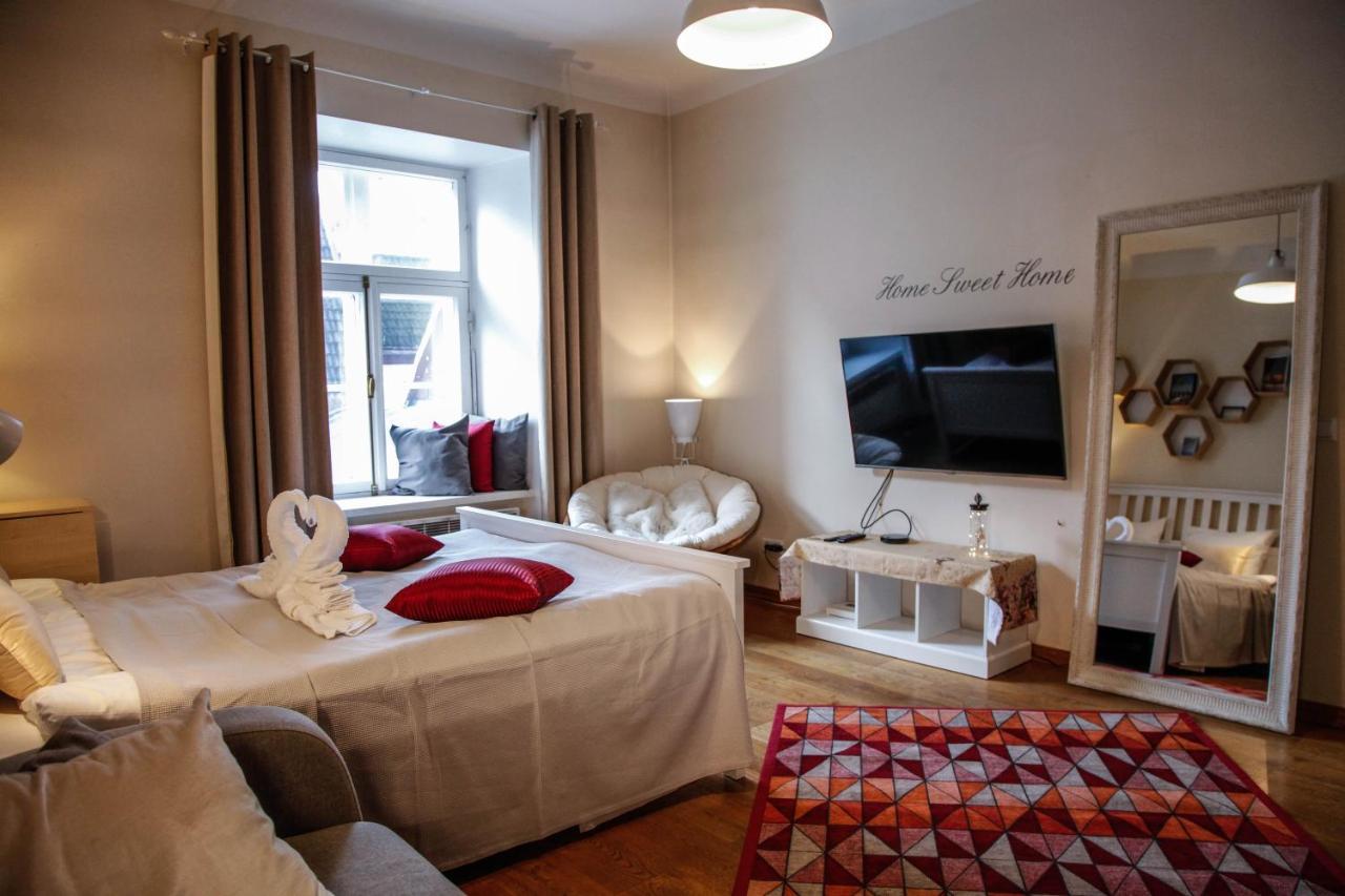 טאלין Dream Stay - Cosy Old Town Studio Near Main Square מראה חיצוני תמונה